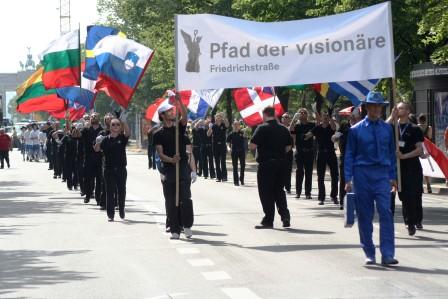 Parade 08 - Bild 038 (S)